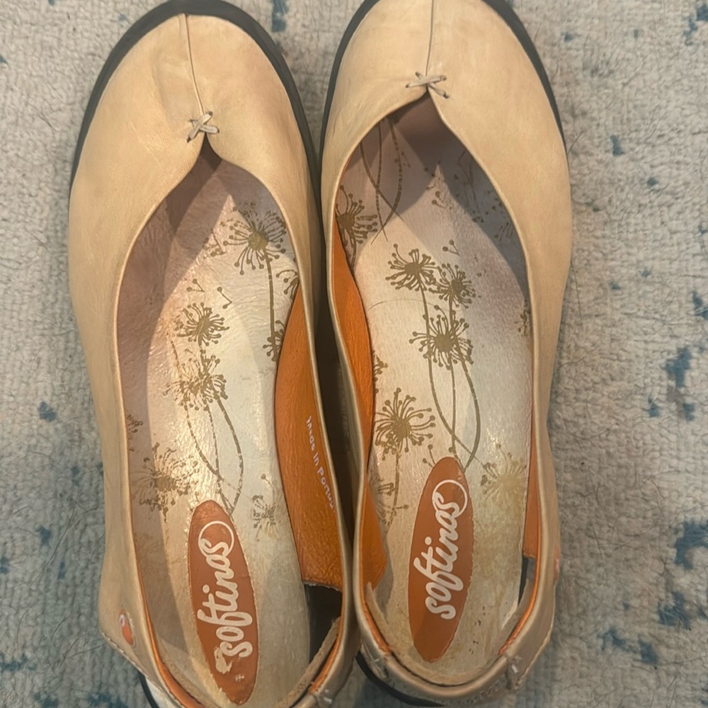 Softinos Sling Back Shoes Size 40, 9 NWOT